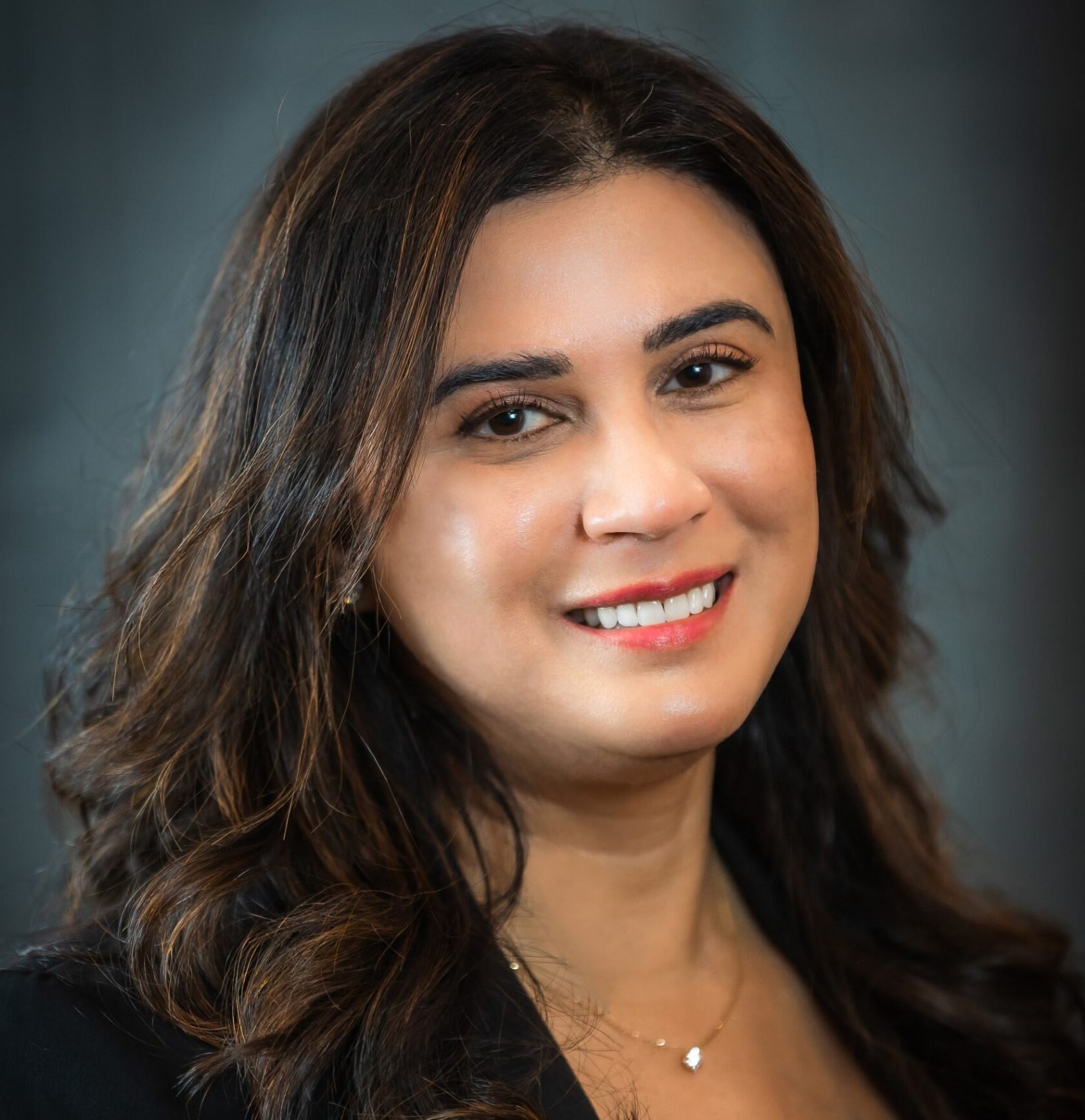 headshot of Shruti Miyashiro